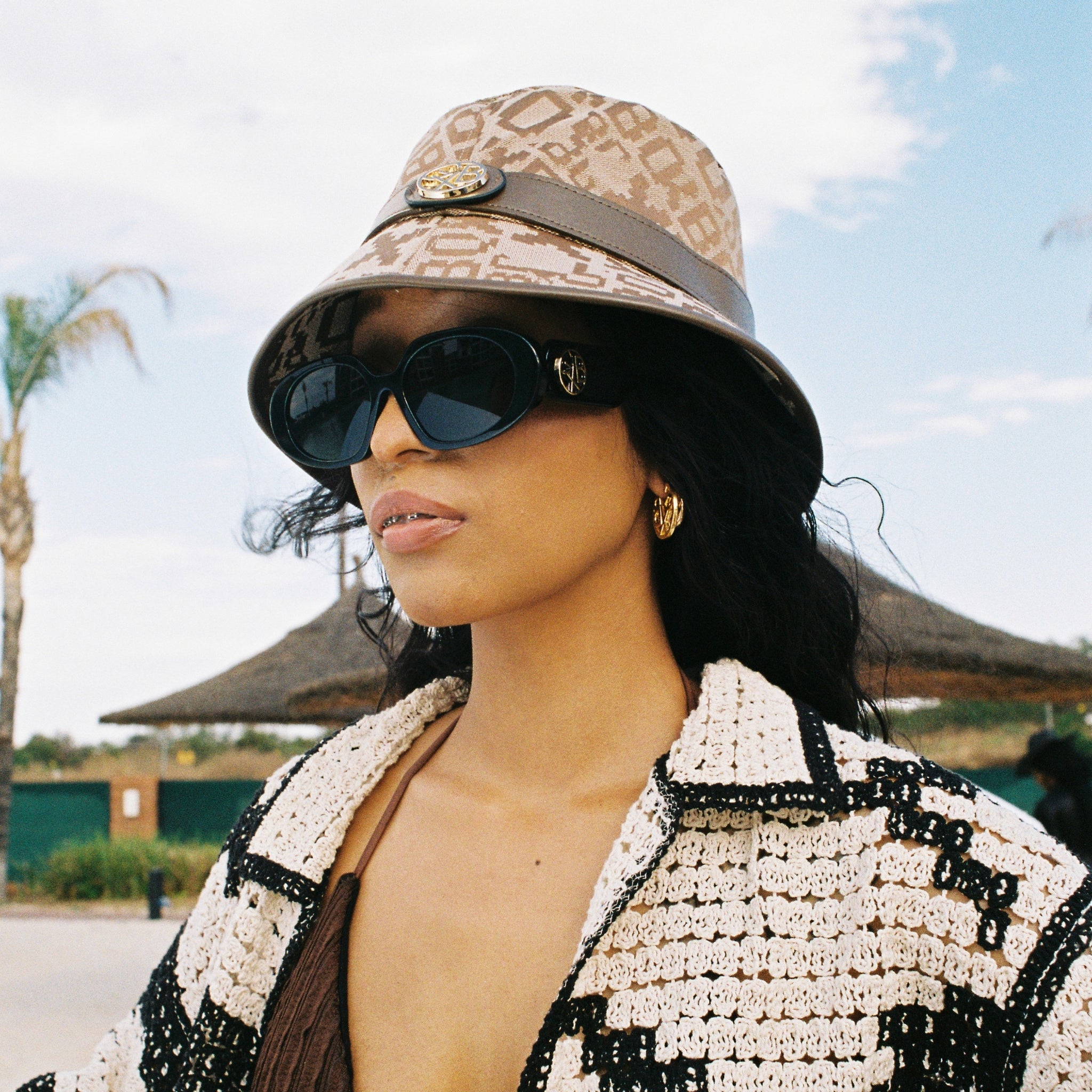 CHAPEAU EN TOILE