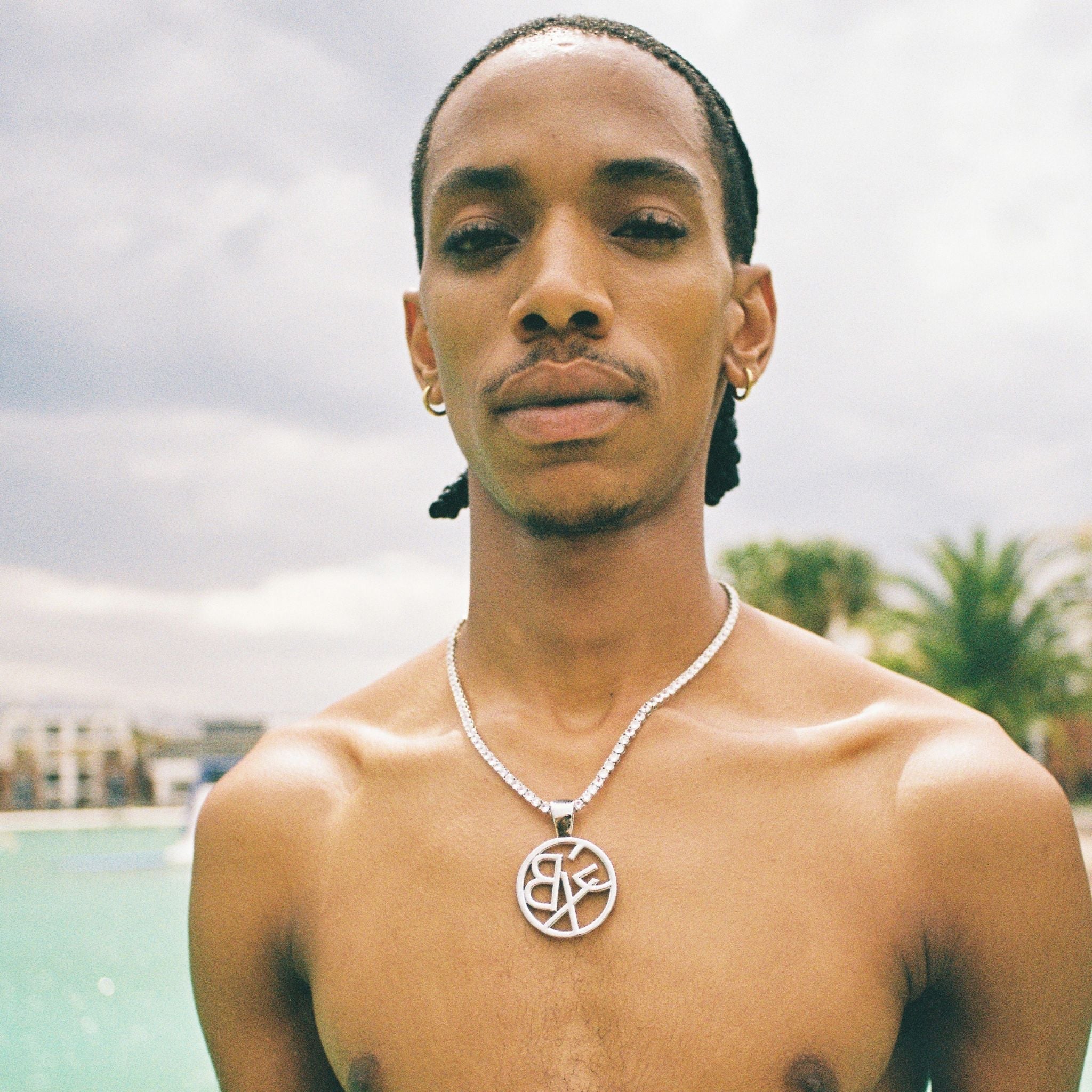 COLLIER PENDENTIF GXB