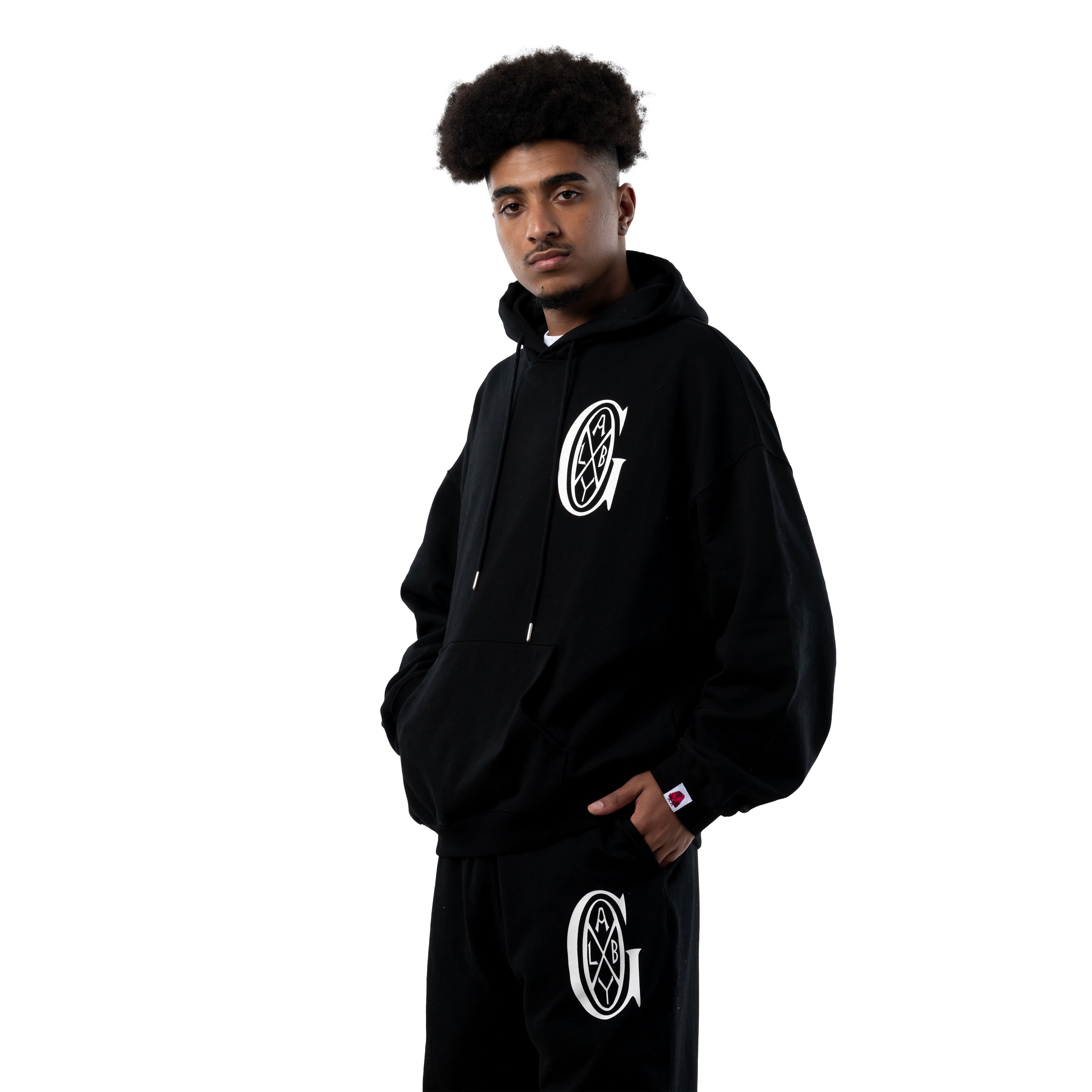 CREST HOODIE
